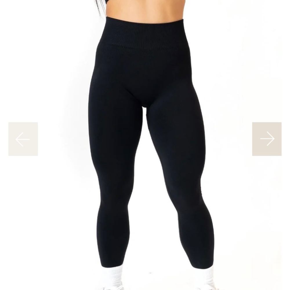 Paragon Seamless Form Legging 25” - Black L/XL